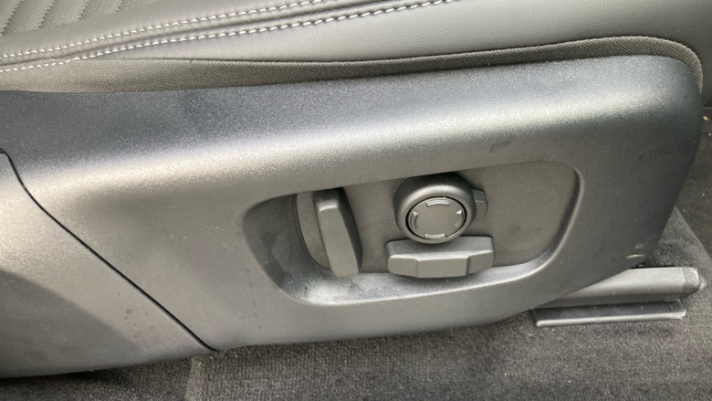 Land Rover Discovery Sport 2.0 D200 Dynamic HSE 5dr Auto [5 Seat] Diesel Station Wagon